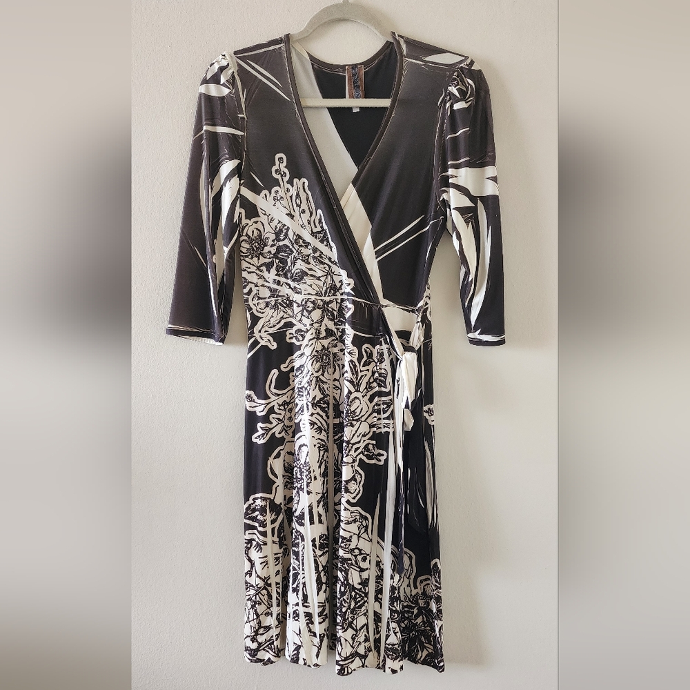 Black and white floral print dress